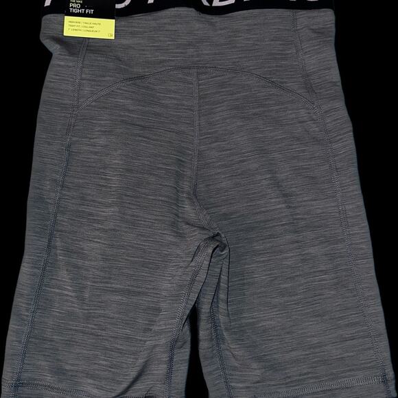 NIKE PRO 365 HIGH-RISE 7" SHORTS - Picture 5 of 6